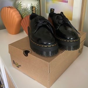Doc Martens Holly Quad Retro Buttero Black